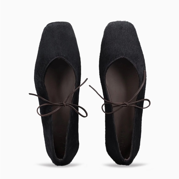 ALOHAS Shoes - NWT Alohas Sway Ballet Flat Dark Brown Cowhide Size 39